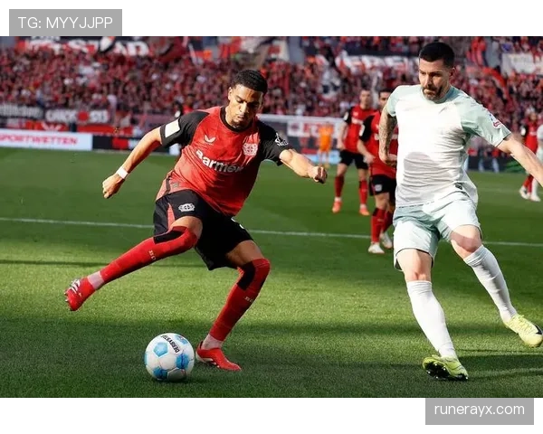 马奎尔提升战术适应能力，助力球队防线更加稳固