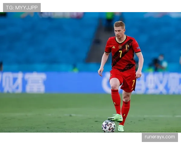 德布劳内 vs 克罗斯：传球大师的巅峰对决