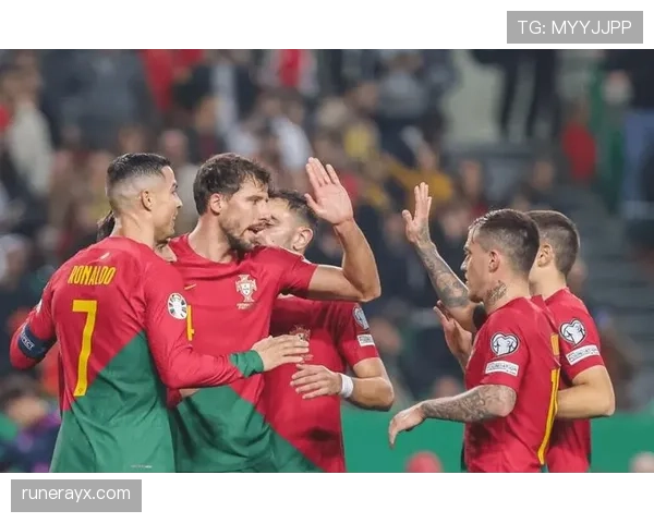 帕利尼亚:葡萄牙青训与多次外租的成长起点解析 帕利尼亚:葡萄牙青训与多次外租的成长起点解析